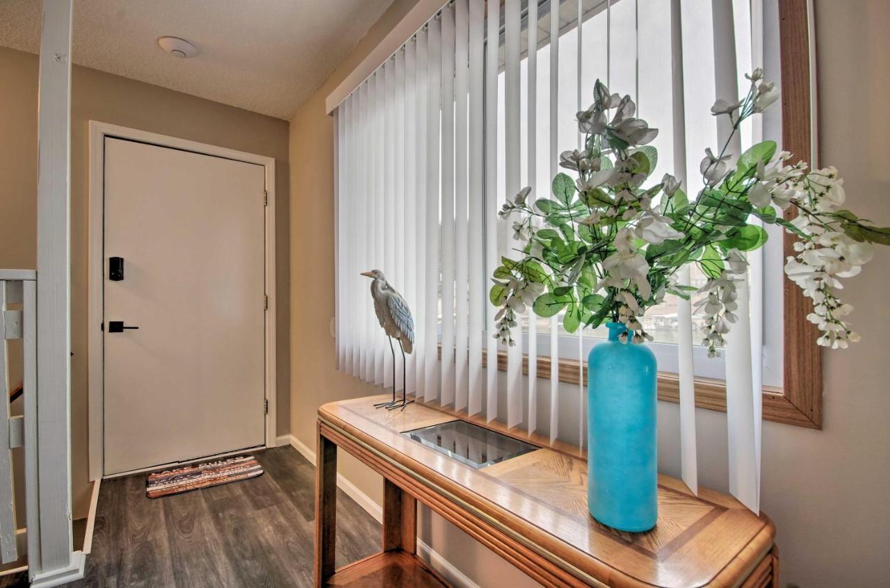 On-The-Water Retreat With Dock Pet Friendly! Villa Lake Ozark Exterior photo